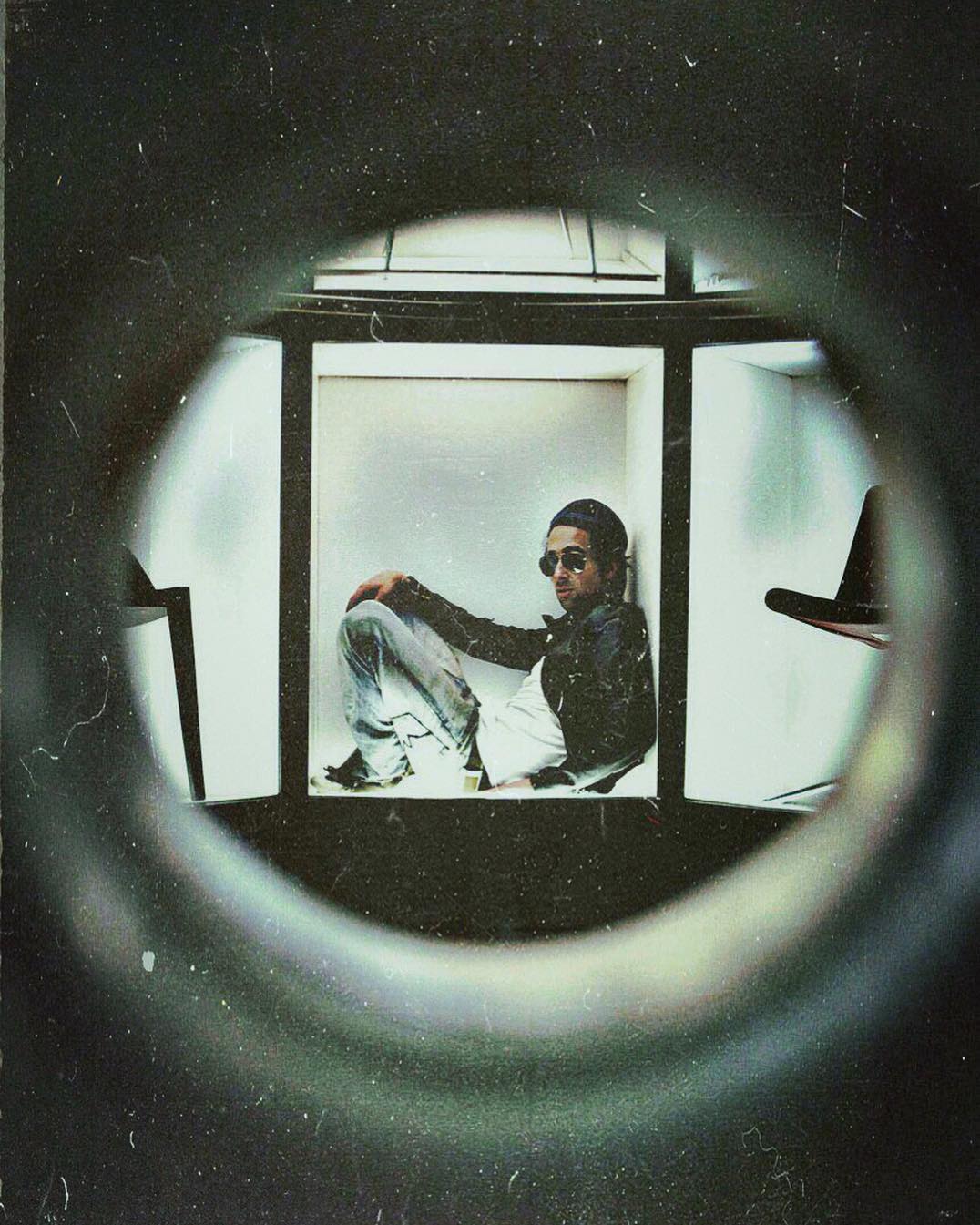 Undercover FBI Agent (5)

@un_autre_quelqu_un