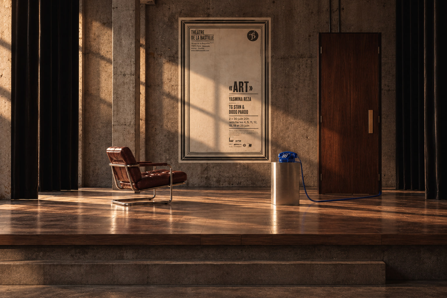 Une scène de théâtre avec un fauteuil, un téléphone bleu et une porte.